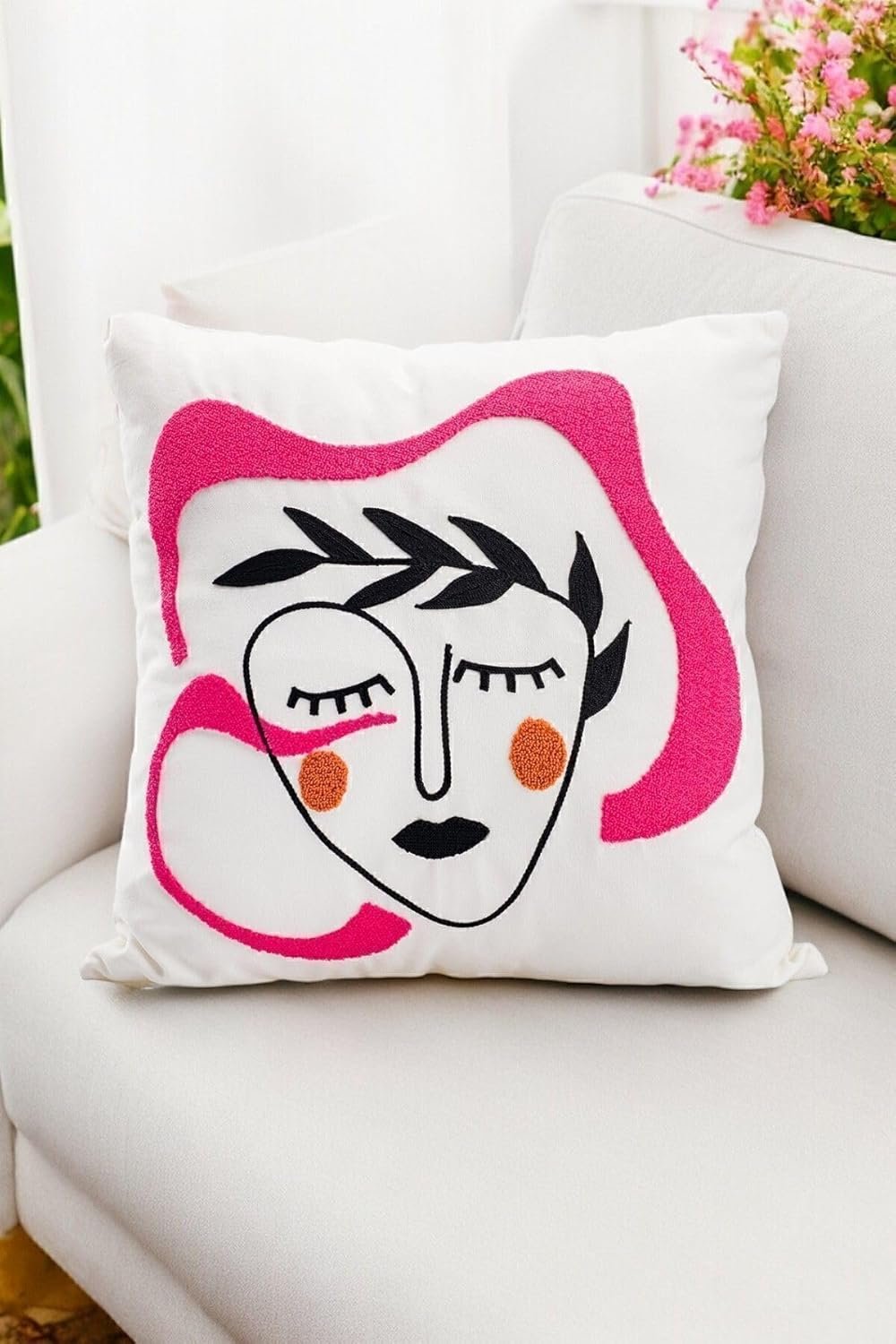 71bI4ux1sKL._AC_SL1500_ Panç İşlemeli Modern Yüz Desenli Kırlent Kılıfı – Dekoratif Yastık - Görsel 1